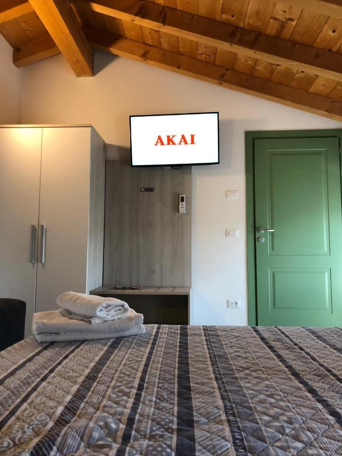 La Casa Della Ada Hotel Кастелнуово дел Гарда Екстериор снимка