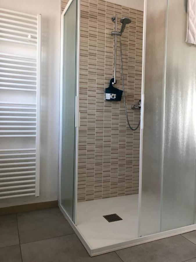 La Casa Della Ada Hotel Кастелнуово дел Гарда Екстериор снимка